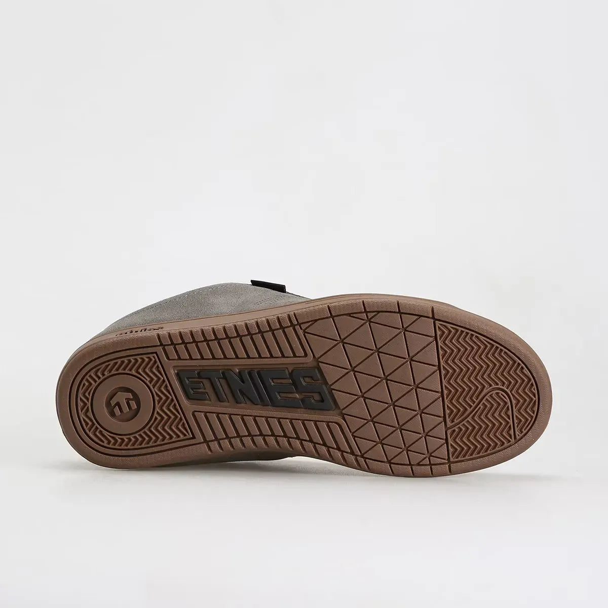 Kingpin grey/black/gum - skate shoes | etnies Official Low-Top Shoe Etnies Skate Original Sustainability Gear