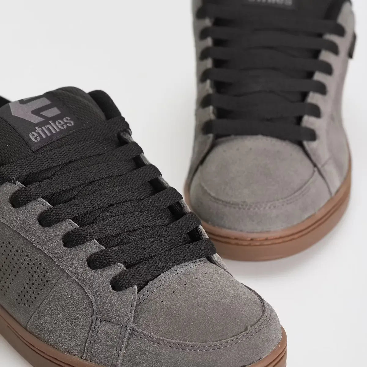Kingpin grey/black/gum - skate shoes | etnies Official Low-Top Shoe Etnies Skate Original Sustainability Gear