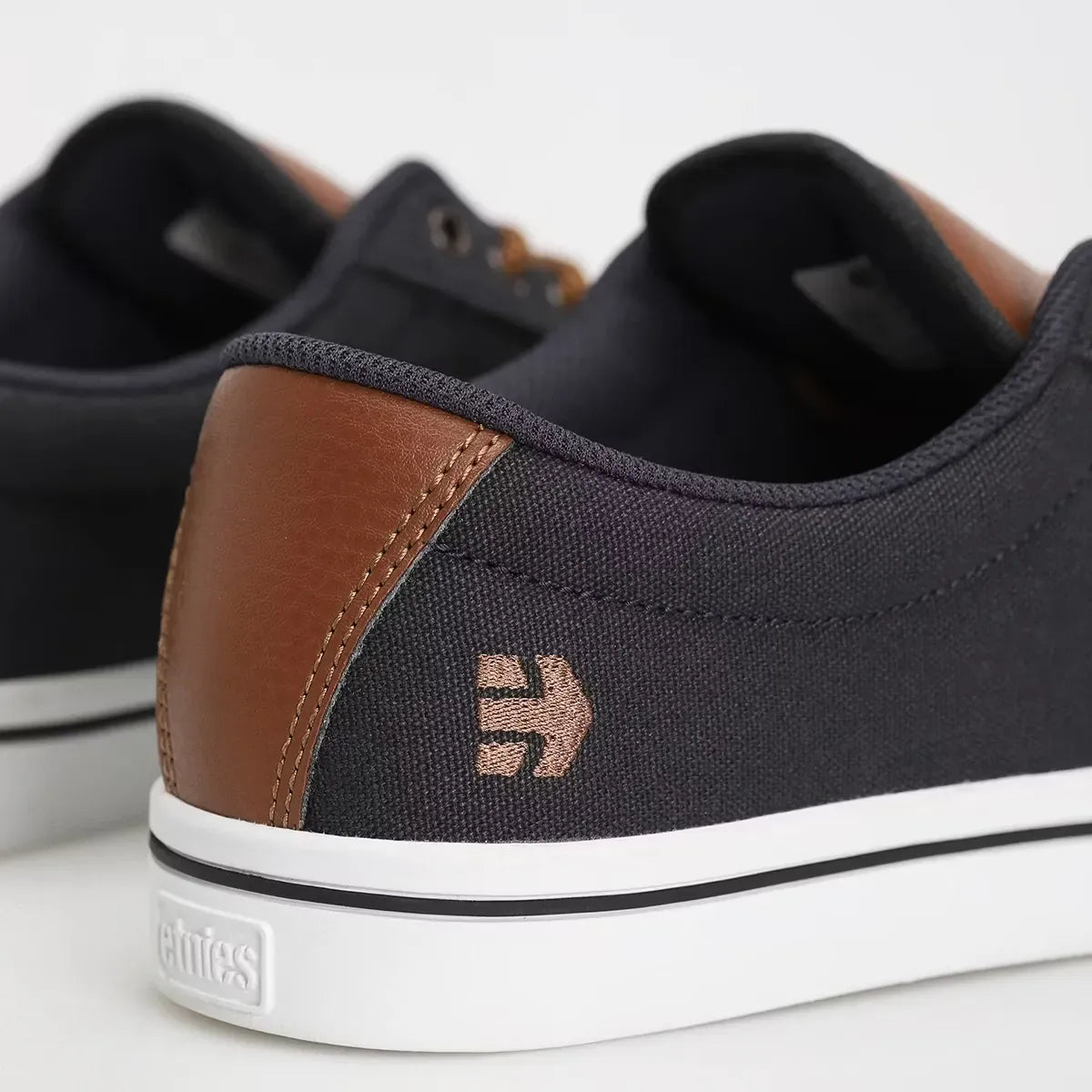 Jameson 2 Eco navy/tan/white - skate shoes | etnies Official Low-Top Shoe Etnies Skate Original Sustainability Gear