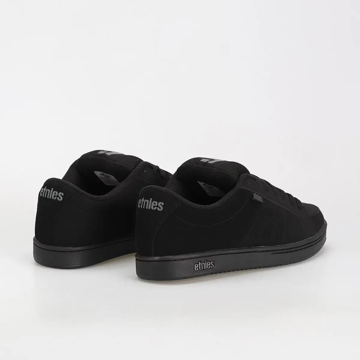 Kingpin black - skate shoes | etnies Official Low-Top Shoe Etnies Skate Original Sustainability Gear
