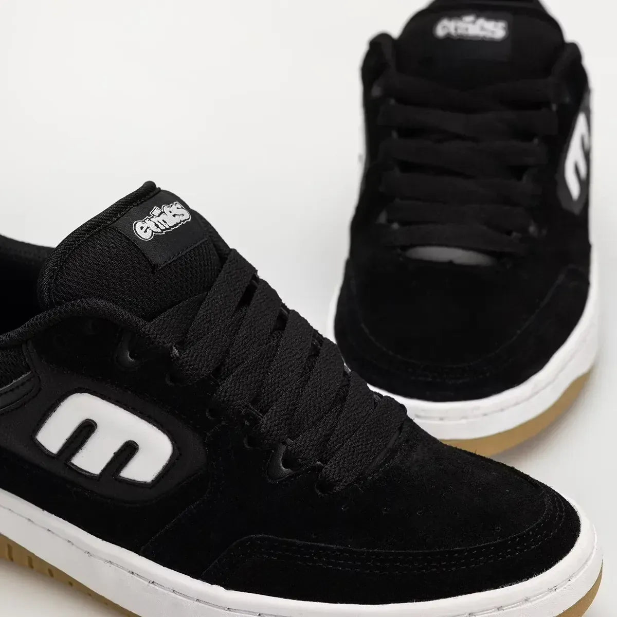 Loot black/white - skate shoes | etnies Official Low-Top Shoe Etnies Skate Original Sustainability Gear