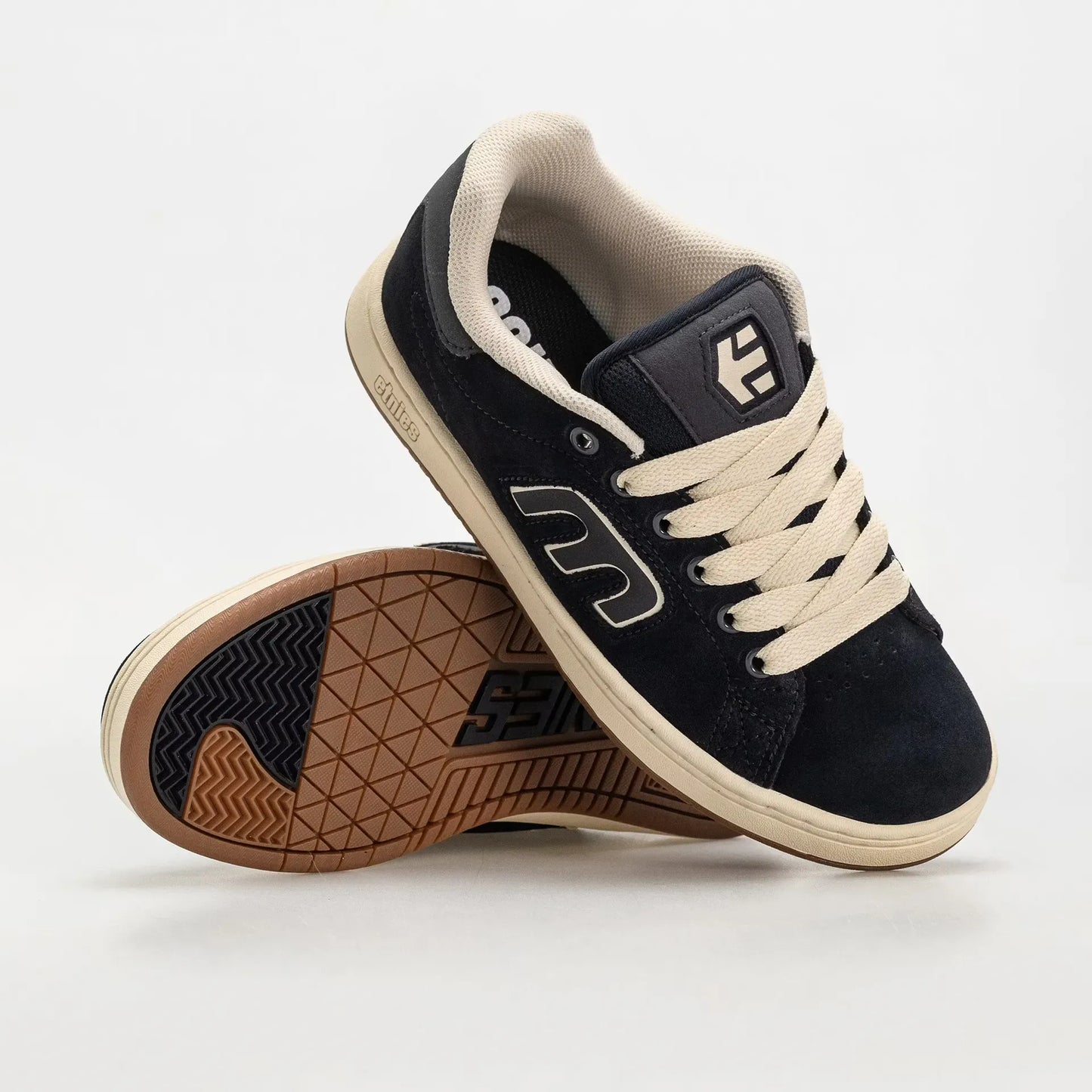 Callicut Navy Tan Low - Top Skate Shoe | etnies Official Low-Top Shoe Etnies Skate Original Sustainability Gear
