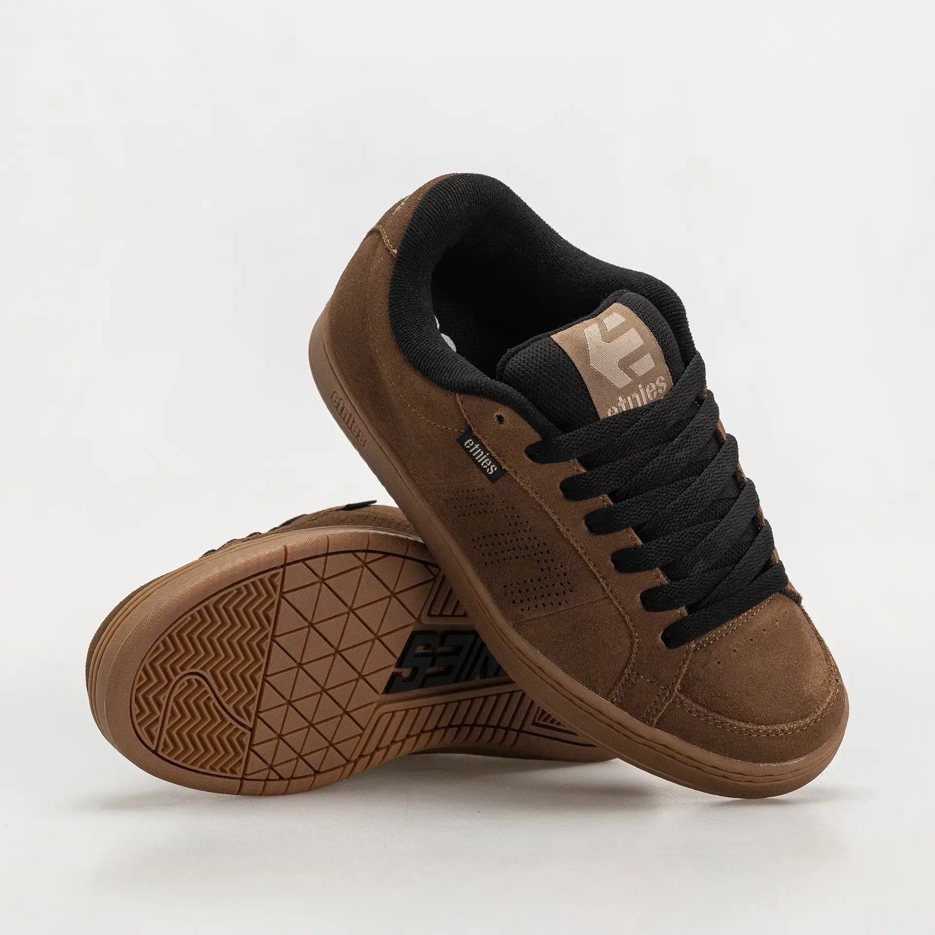 Kingpin Shoe Brown Warm Grey Gum | etnies Official Etnies Skate Original Sustainability Gear