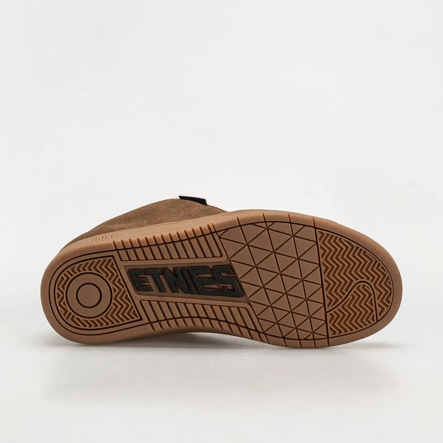 Kingpin Shoe Brown Warm Grey Gum | etnies Official Etnies Skate Original Sustainability Gear