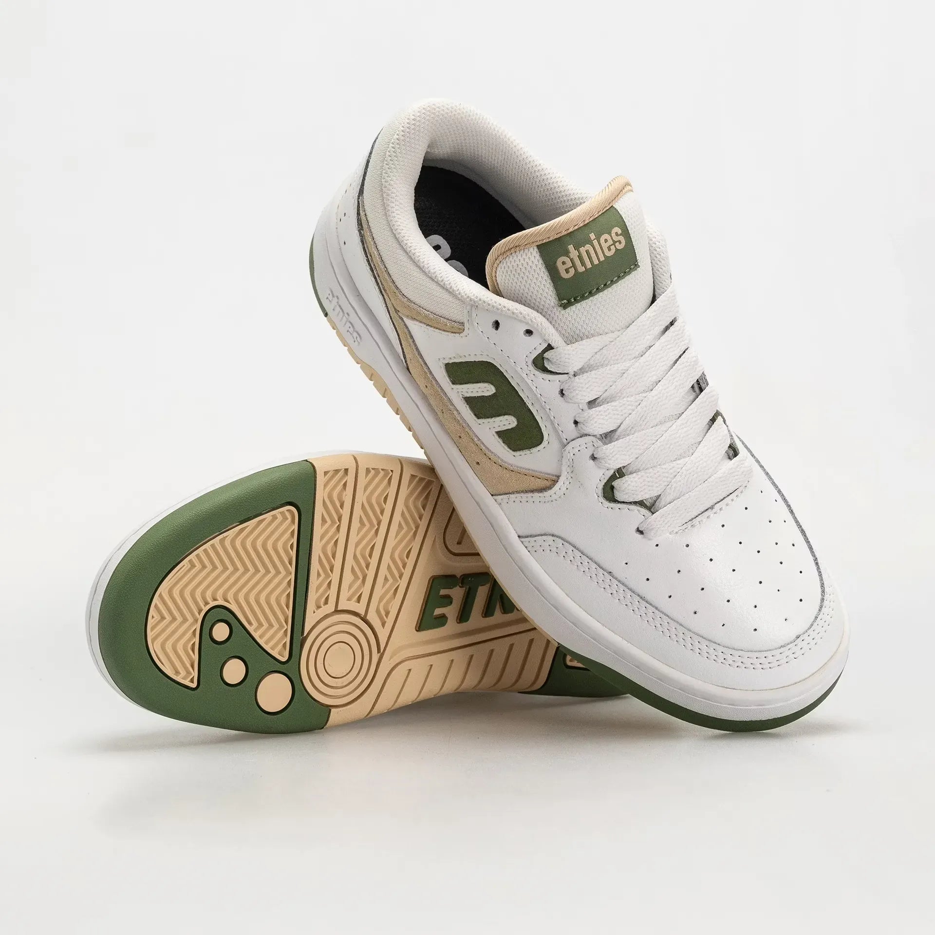 Loot White Green Low - Top Skate Shoe | etnies Official Low-Top Shoe Etnies Skate Original Sustainability Gear