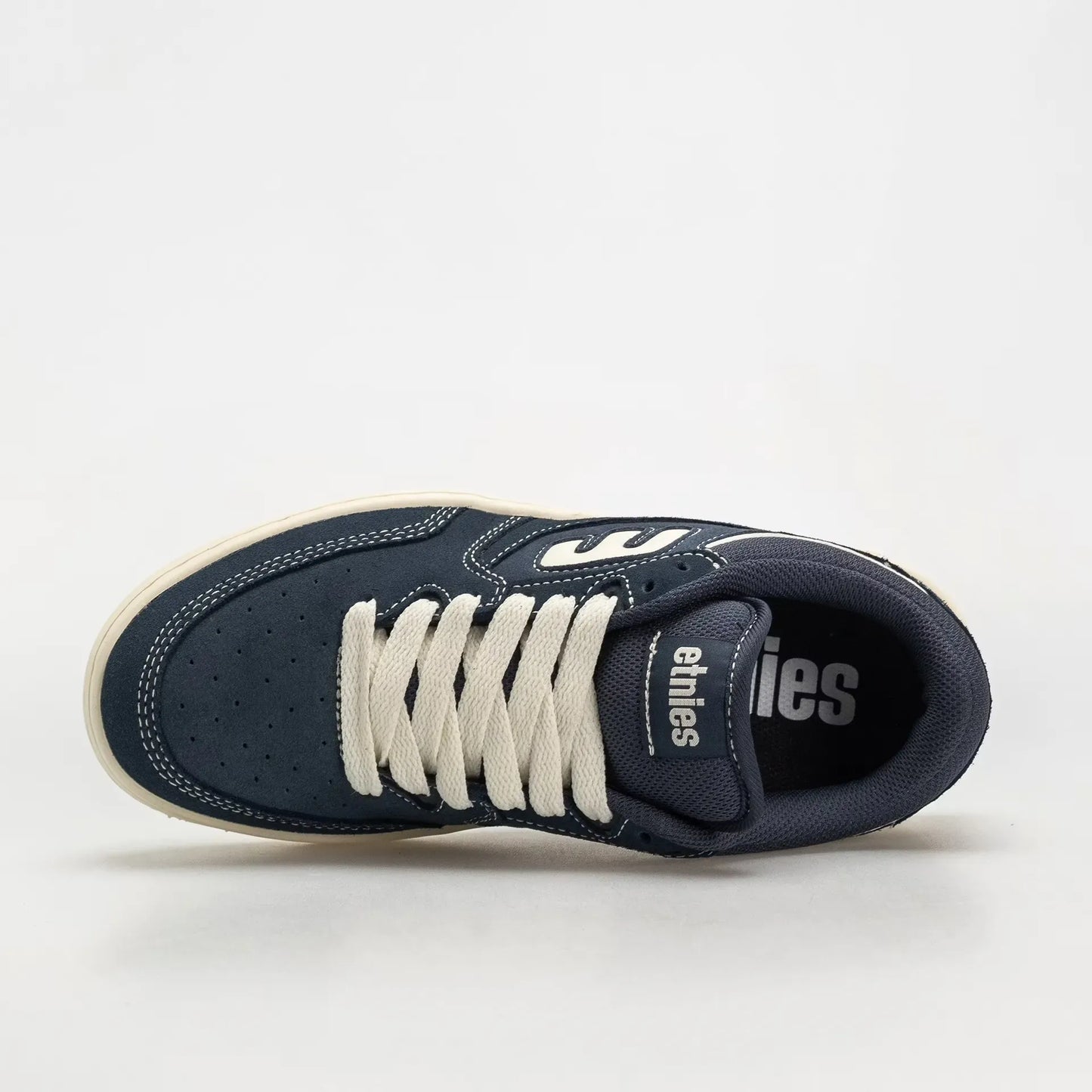 Loot Navy White Low - Top Skate Shoe | etnies Official Low-Top Shoe Etnies Skate Original Sustainability Gear