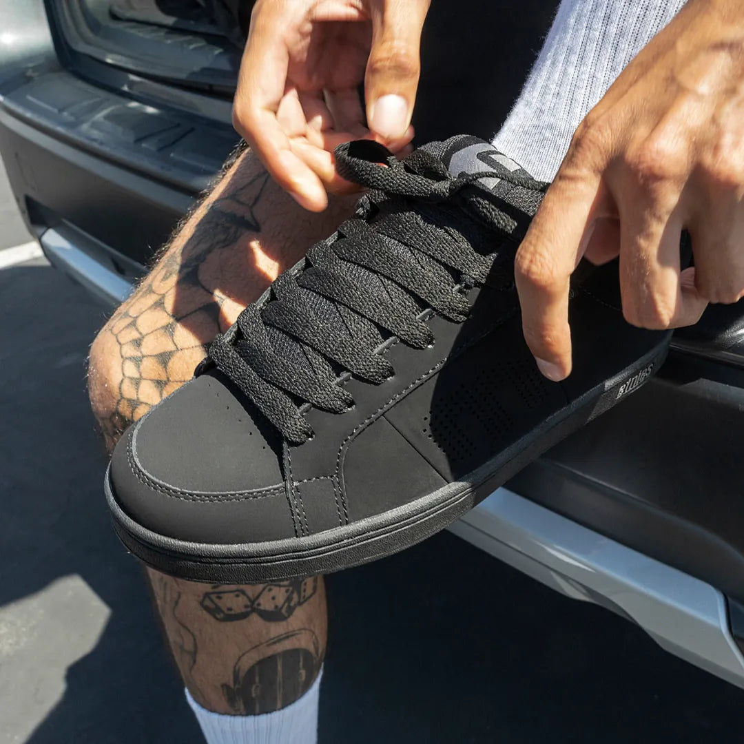 Kingpin black/dirty wash - skate shoes | etnies Official etnies Skate Original Sustainability Gear