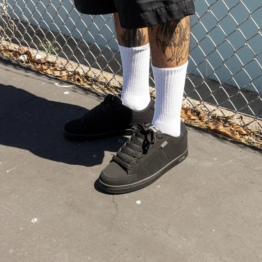 Kingpin black/dirty wash - skate shoes | etnies Official etnies Skate Original Sustainability Gear