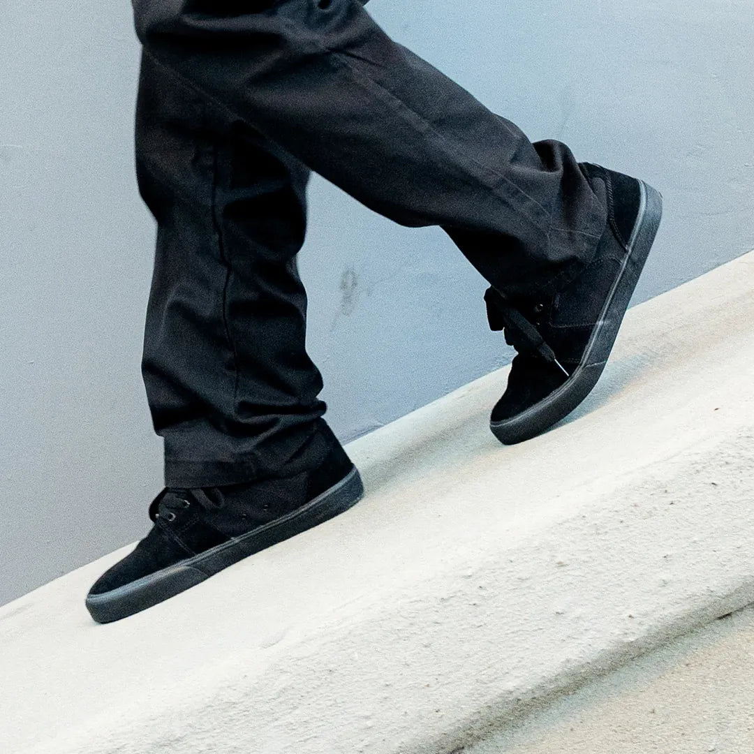 Barge LS Low-Top Vulcanized - skate shoes | etnies Official etnies Skate Original Sustainability Gear