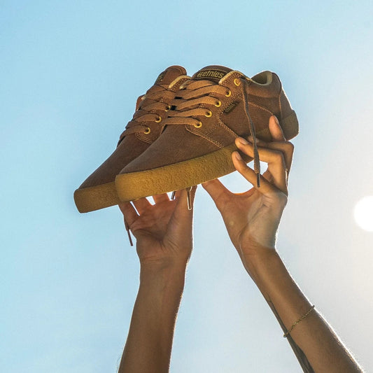 Barge LS Premium Brown Beige Gum Vulc Shoe | etnies Official Low-Top Vulcanized Etnies Skate Original Sustainability Gear