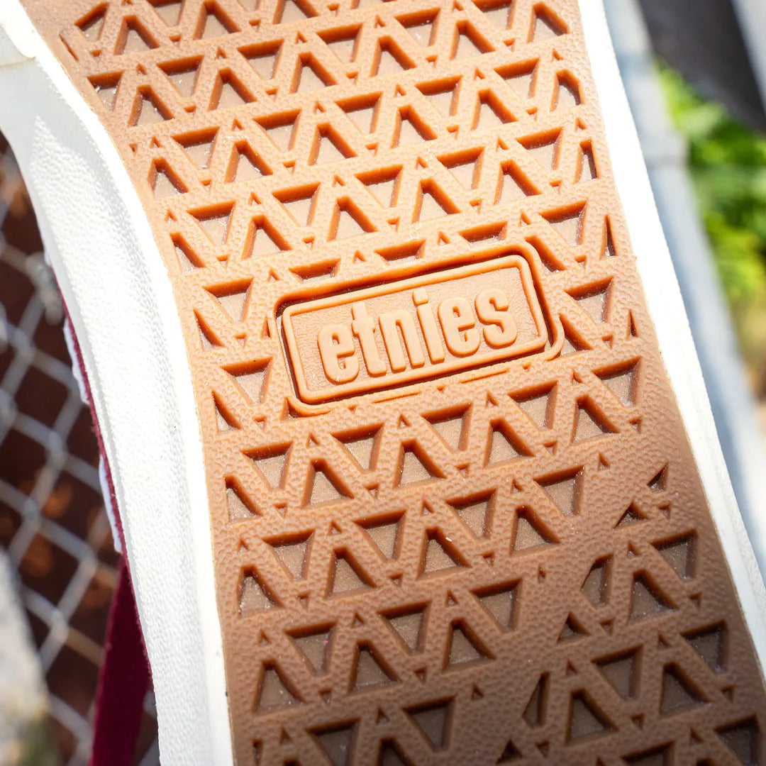 Red Vulcanized Skate Shoes – Locut Vulc | etnies Official etnies Skate Original Sustainability Gear