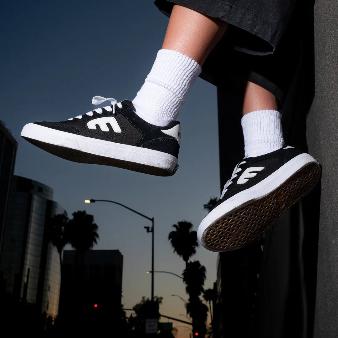 Black Vulcanized Skate Shoes – Locut Vulc | etnies Official etnies Skate Original Sustainability Gear