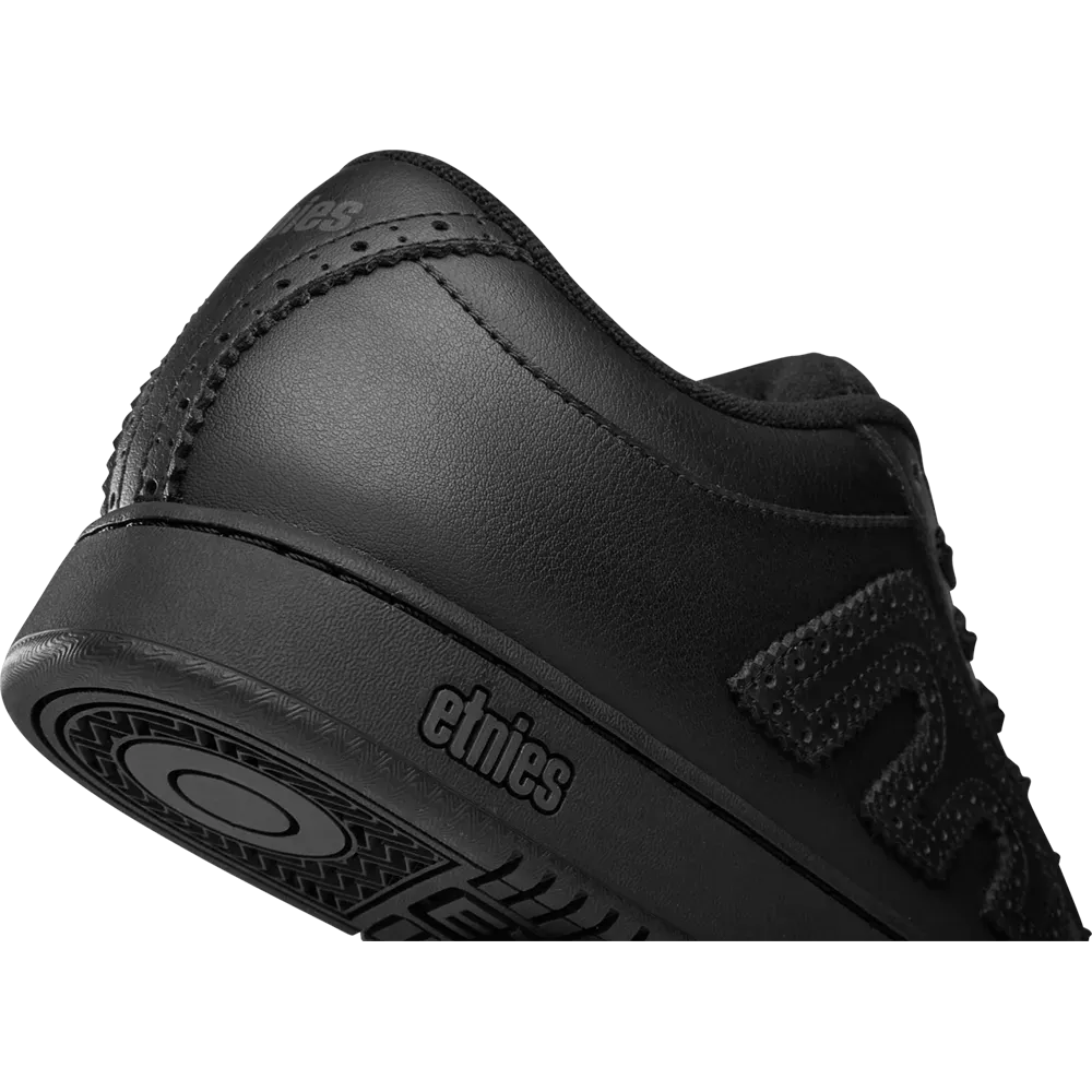 Black Chunky Suede Skate Shoes – Kingpin | etnies Official
