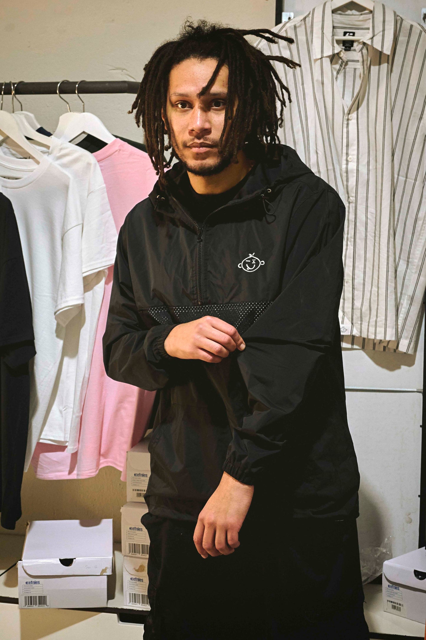 Sour Solution Anorak black - shirts & tops | etnies Official Novelty Fleece Etnies Skate Original Sustainability Gear