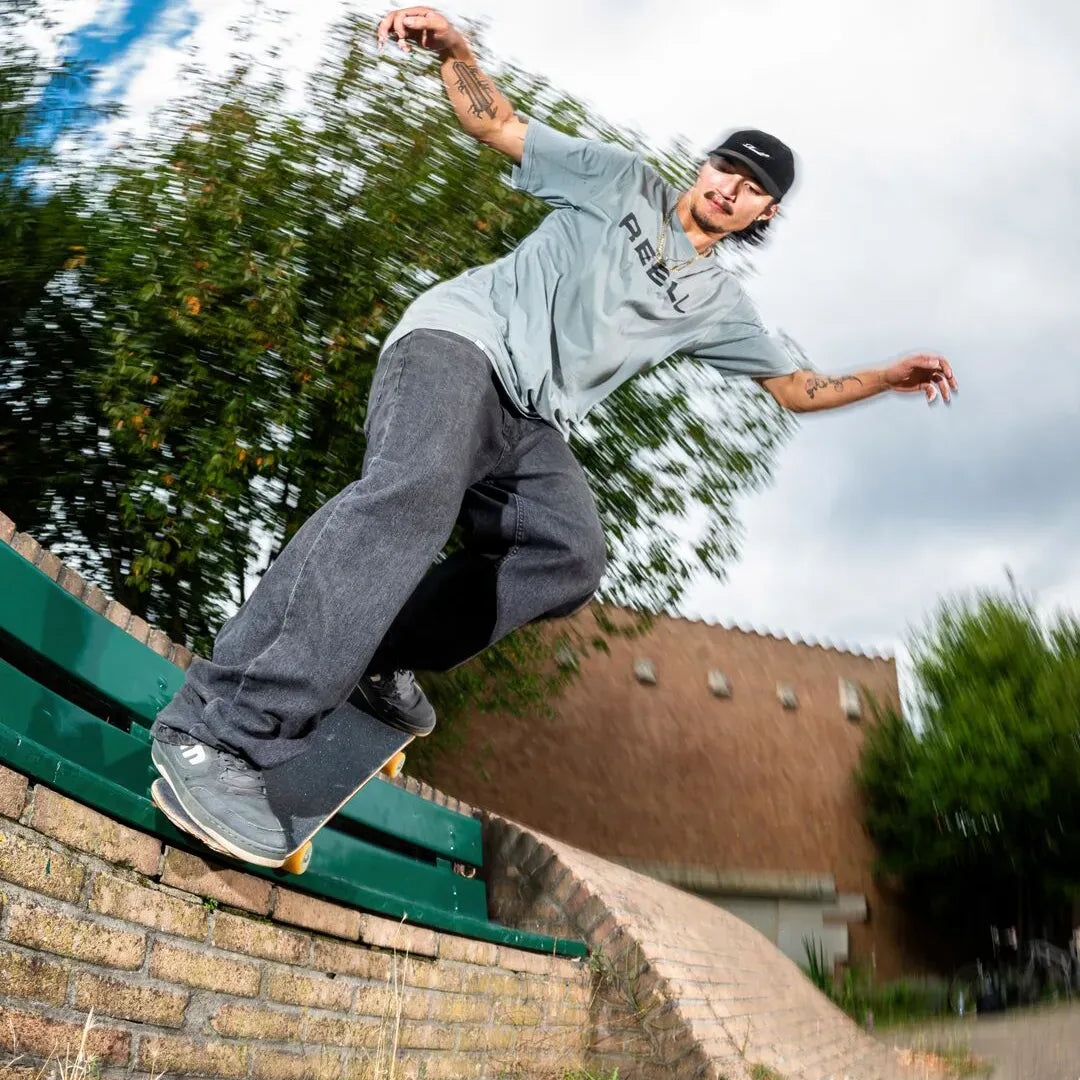 Loot Dark Grey Low - Top Skate Shoe | etnies Official Low-Top Shoe Etnies Skate Original Sustainability Gear