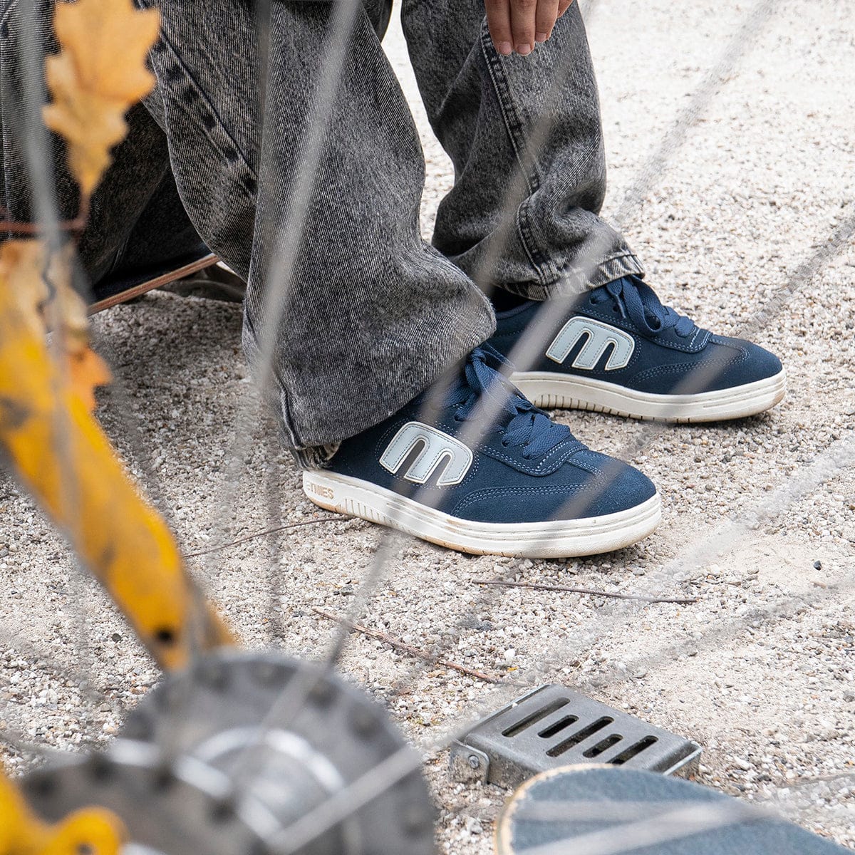 Locut black/white/gum - skate shoes | etnies Official Low-Top Shoe Etnies Skate Original Sustainability Gear