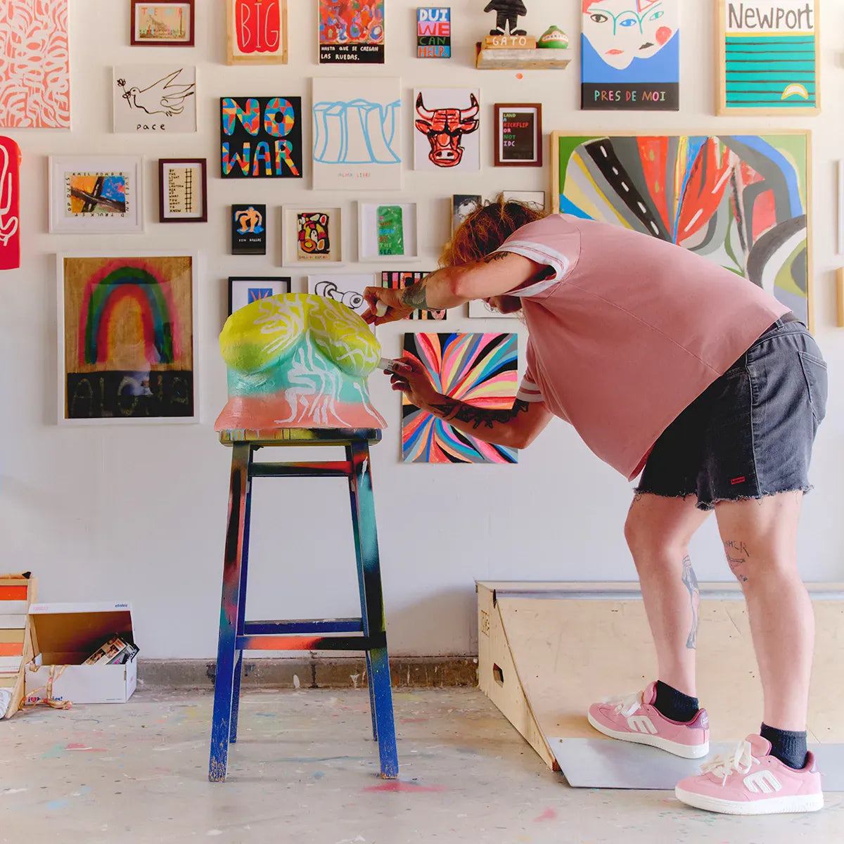 Locut X Keep A Breast - Pink Women Shoes | etnies Official EU Low-Top Shoe Etnies Skate Original Sustainability Gear