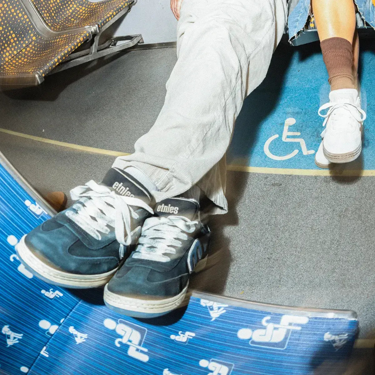 Locut Triple Tongue Low-Top Shoe Etnies Skate Original Sustainability Gear